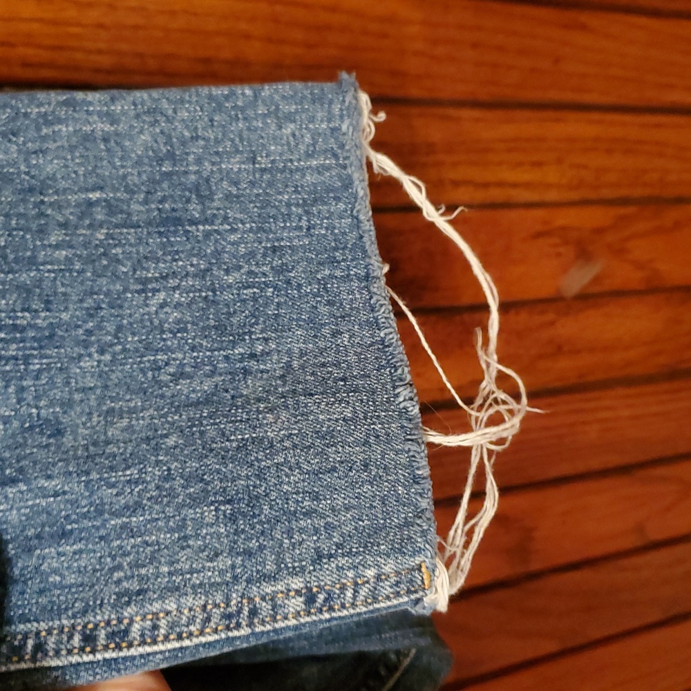 ❤️ 3 For $18 OLD NAVY Classic Blue Distressed Jeans Size 8 - Picture 8 of 12